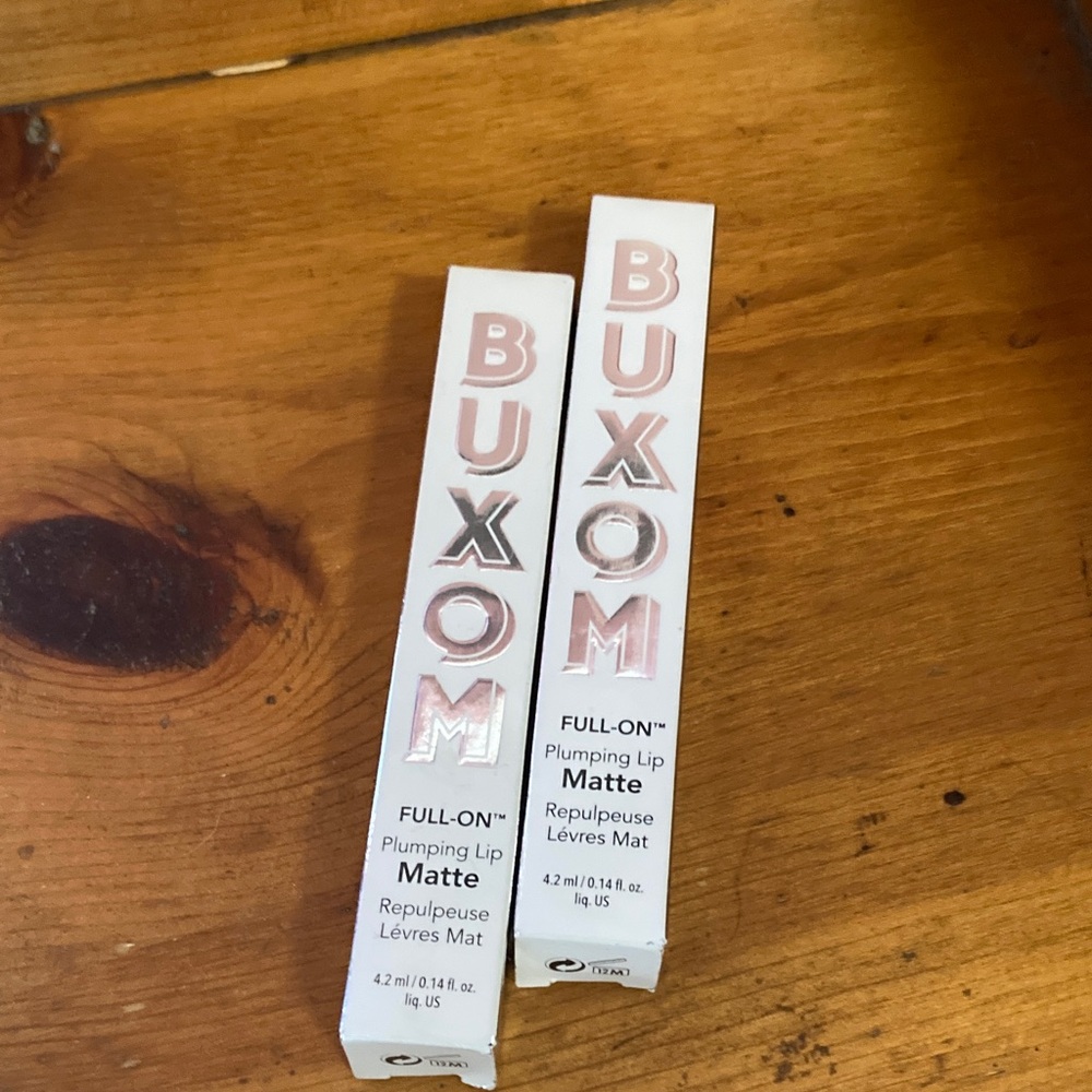 BUXOM matte liquid lipsticks

2 lipsticks!